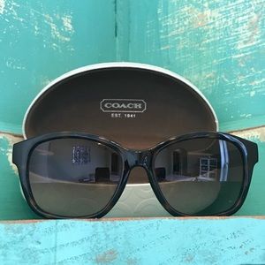Authentic Coach Sunglasses w Case GUC